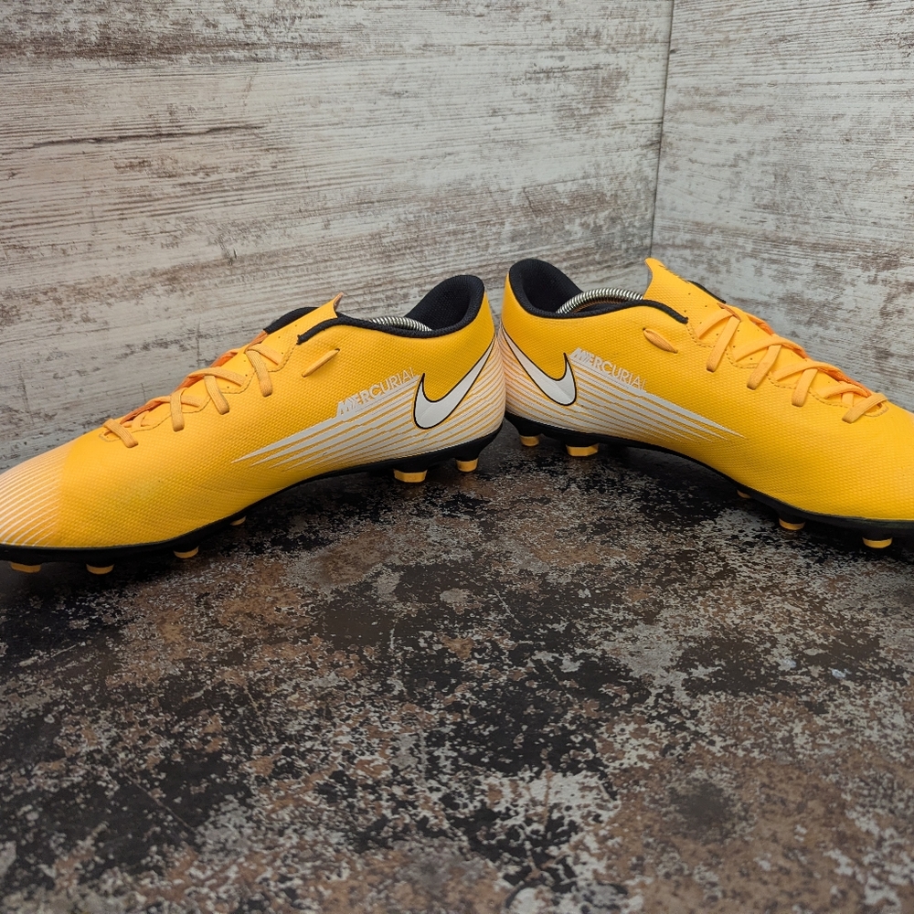 Mens Nike Mercurial Vapor 13 Club MG Soccer Cleats Shoes Sz 13 M Used AT7968 801 - Picture 4 of 8